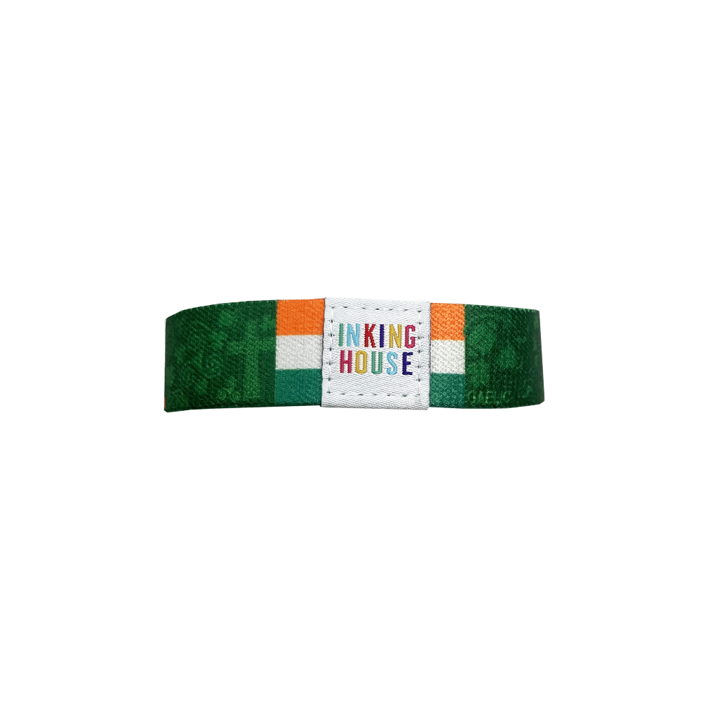 Set of Ireland Wrist band wristband Key tag irish flag symbols cross shamrock