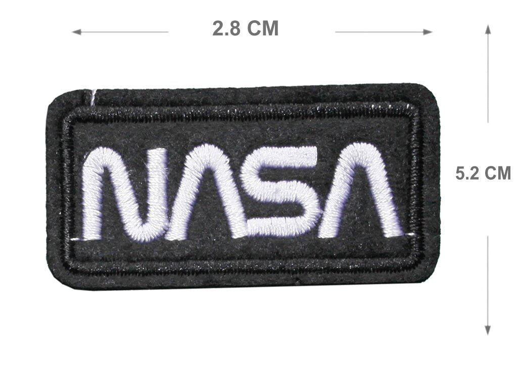 Set of 7 Astronaut Iron / Sew On Embroidered Patch Badge Set